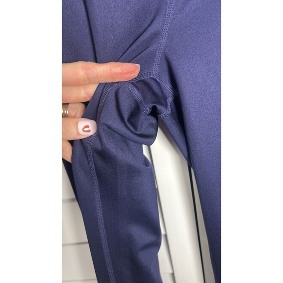 Athleta Westchester Chaturanga Reversible Leggings Size Large Navy & Blue Print - Picture 5 of 12